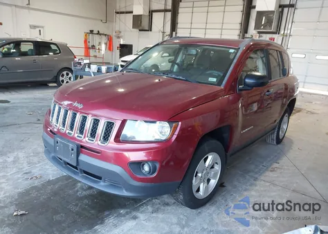 2016 Jeep Compass Sport из США, поврежденный, VIN 1C4NJCBA0GD739589